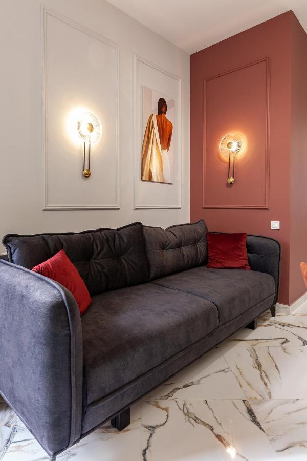 Leogrand Apartments On Tamanska 6 Lviv Eksteriør billede